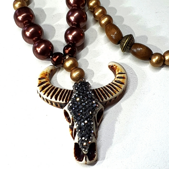 Boho Rhinestone Cow Skull Gold Wood Beads Necklace - Picture 5 of 8